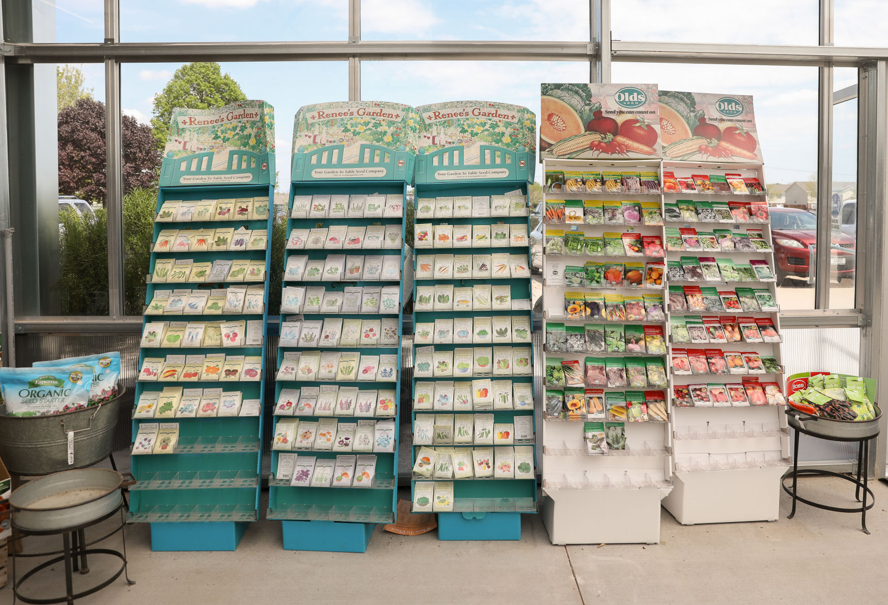 Steinbrink Landscaping and Greenhouses